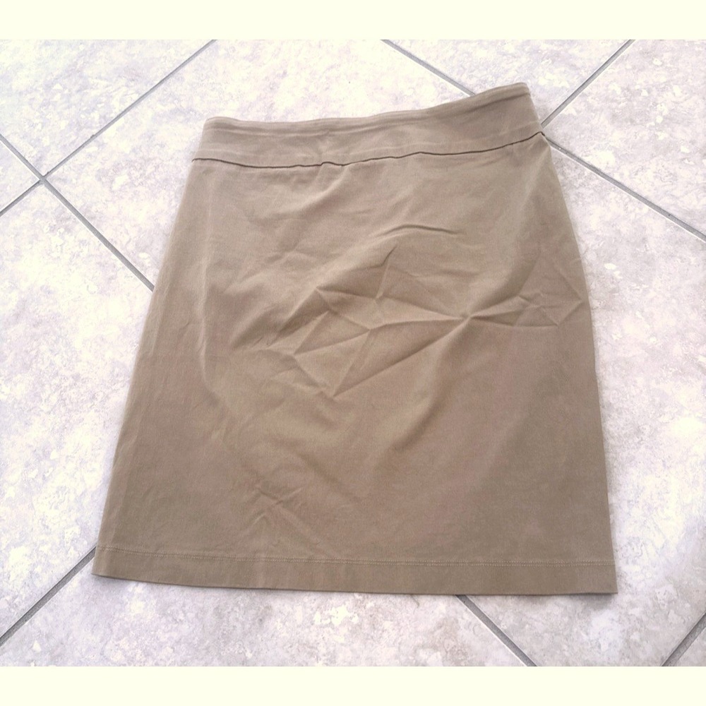 Miraclesuit Everyday Shapewear Tan Khaki Pencil Skirt Size 6 Slit Pull On Office
